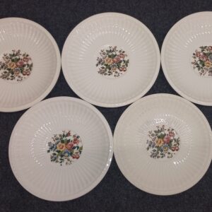 Wedgwood "conway" schotel set