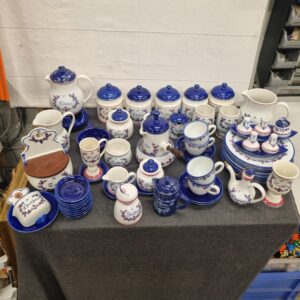 Diverse Zenithe- Gouda servies te koop