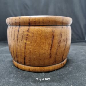 Mooie Houten Kom met Duidelijke Nerf