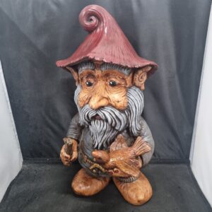 Oude Kabouter met Vogel