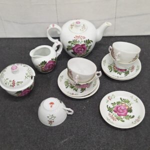 12136 Vintage Porseleinen Theeservies