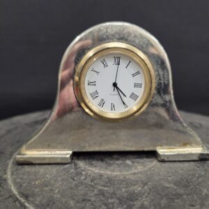 12027 Seiko Quartz miniatuur tafelklokje