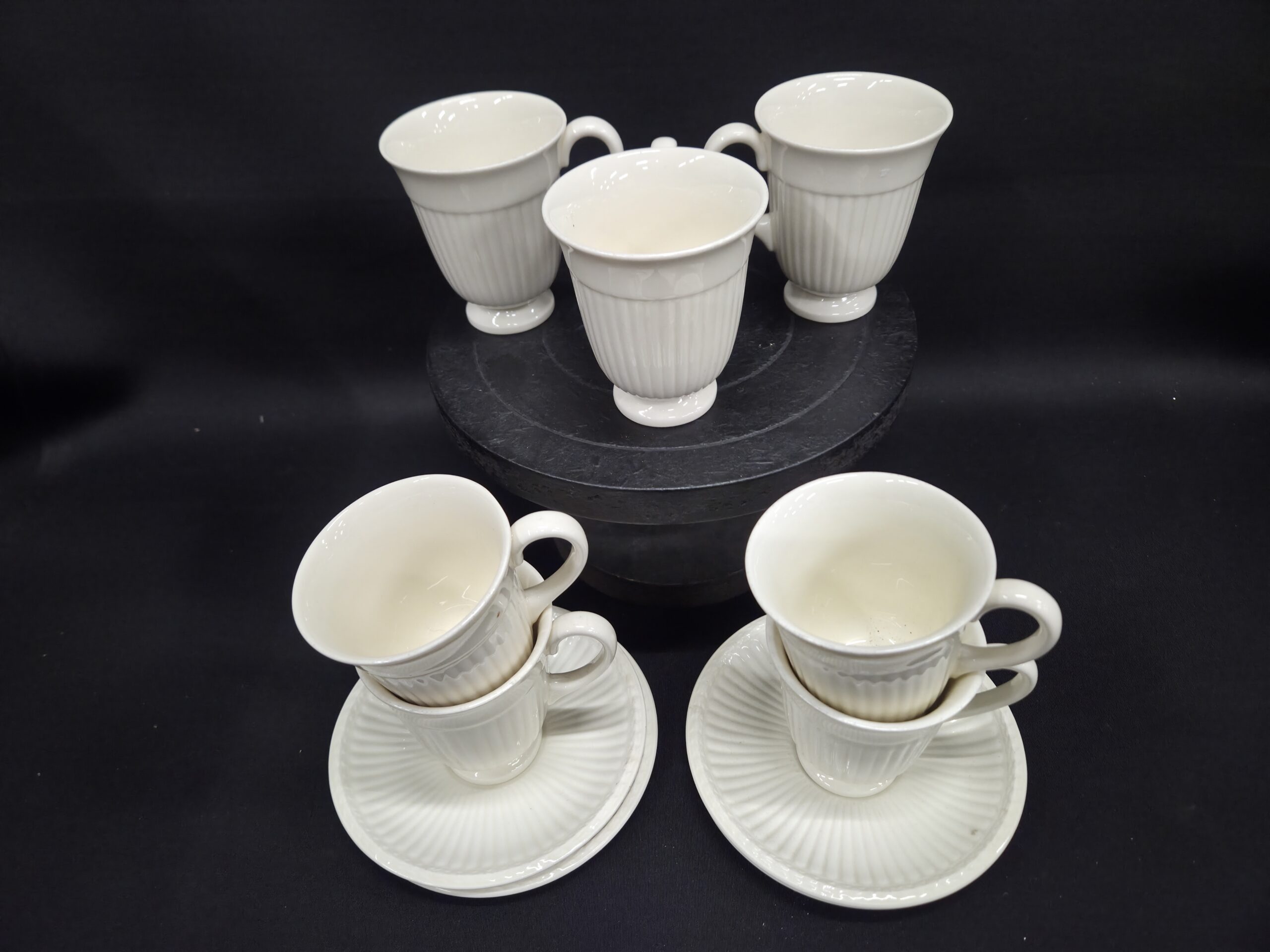 Origineel Wedgwood Edme servies – 7 kopjes en 4 schoteltjes (Crème)