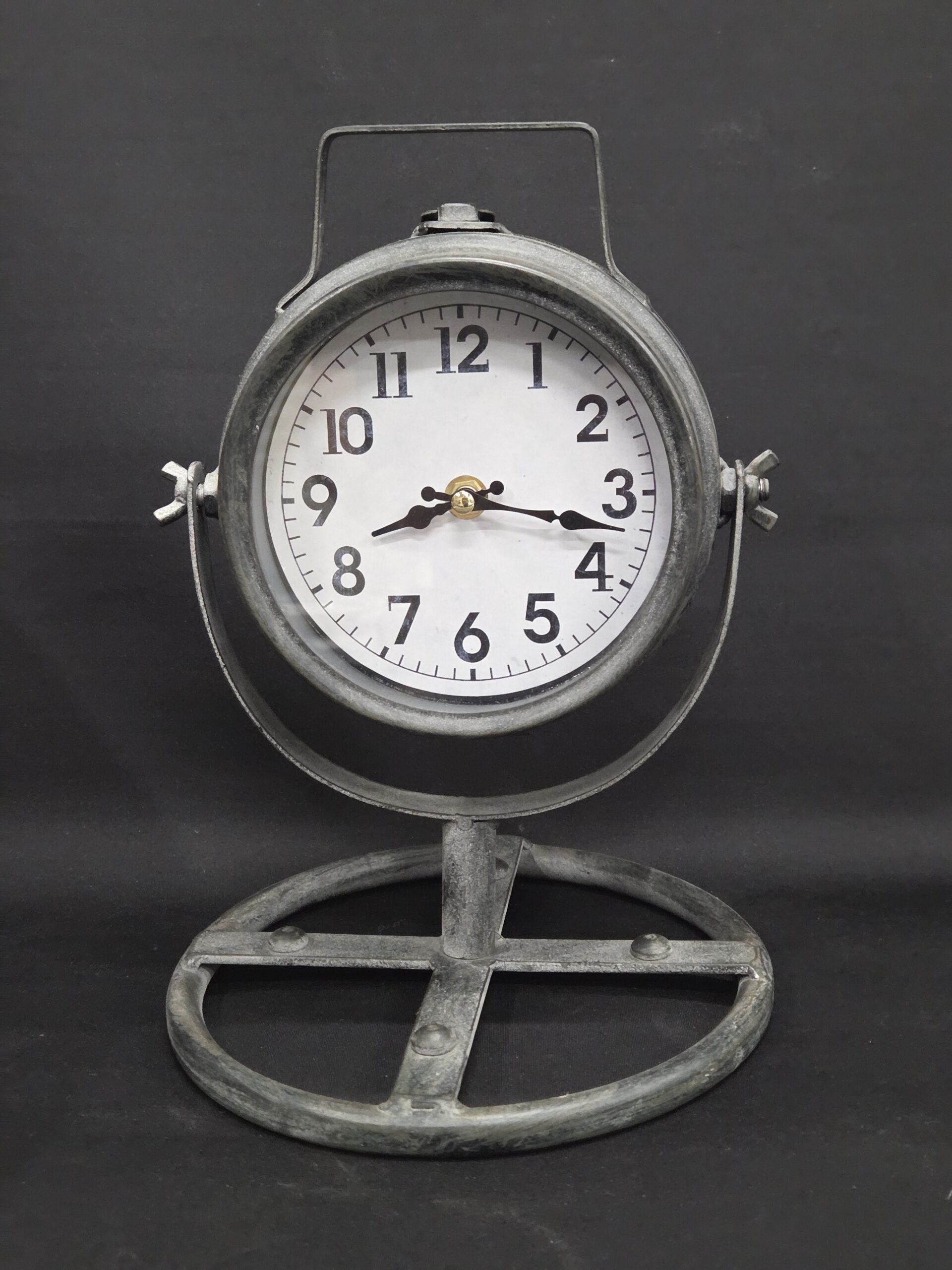 Stoere Industriële Tafelklok (Vintage / Maritieme Stijl) – 30 cm